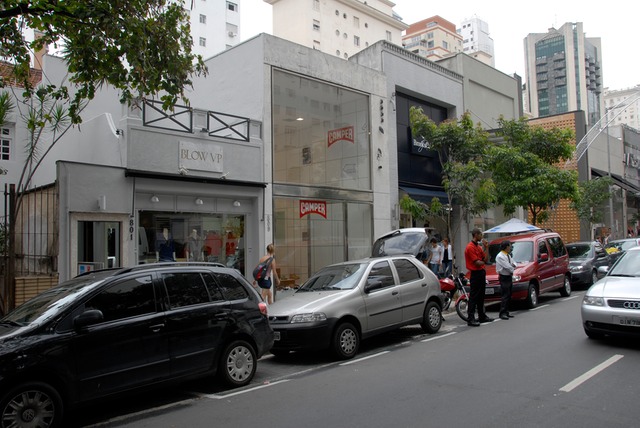 Sao Paulo, Brazil high-end shopping street