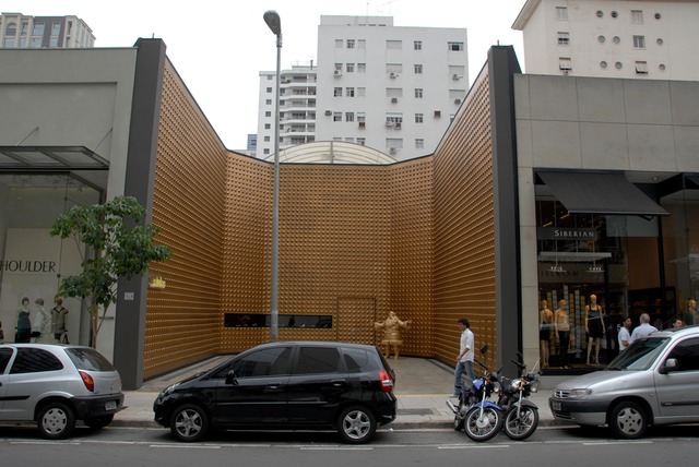 Sao Paulo, Brazil vacant storefront